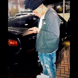 Meet your Posher, Tyler